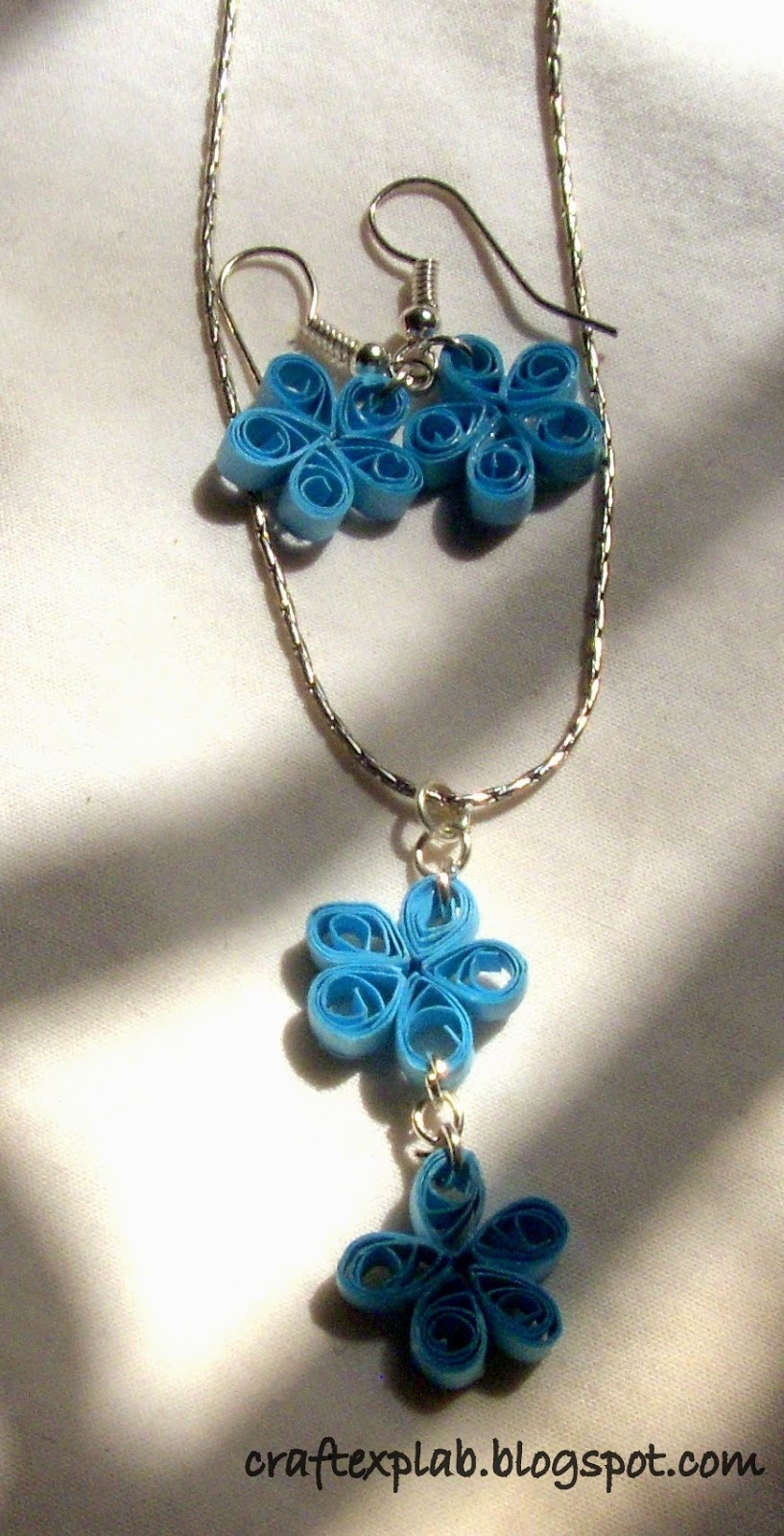 Craft Lab Paper Quilled Blue Earrings and Pendant 2