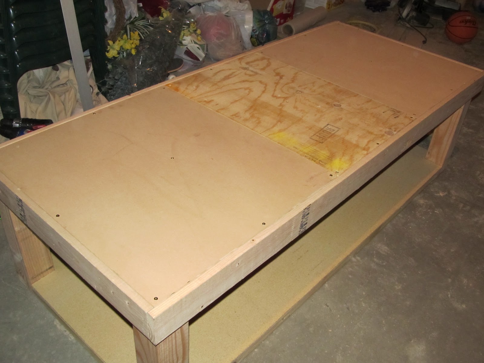 NapTime Craft DIY Laundry Riser Tutorial