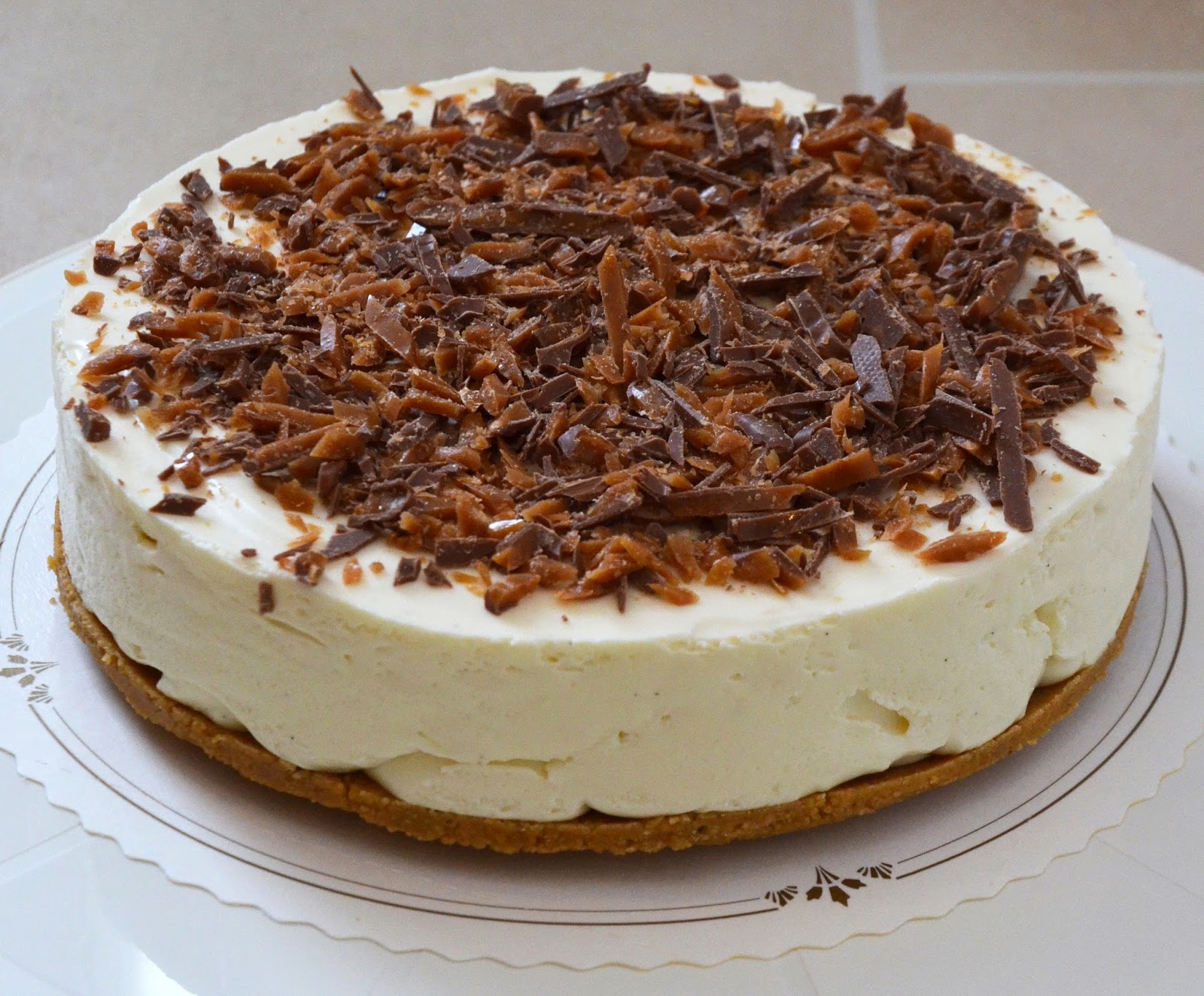 Tårtmakartösen Vit choklad cheesecake med daim
