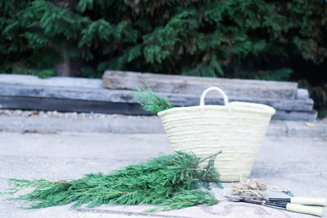 Árbol de Navidad con ramas verdes