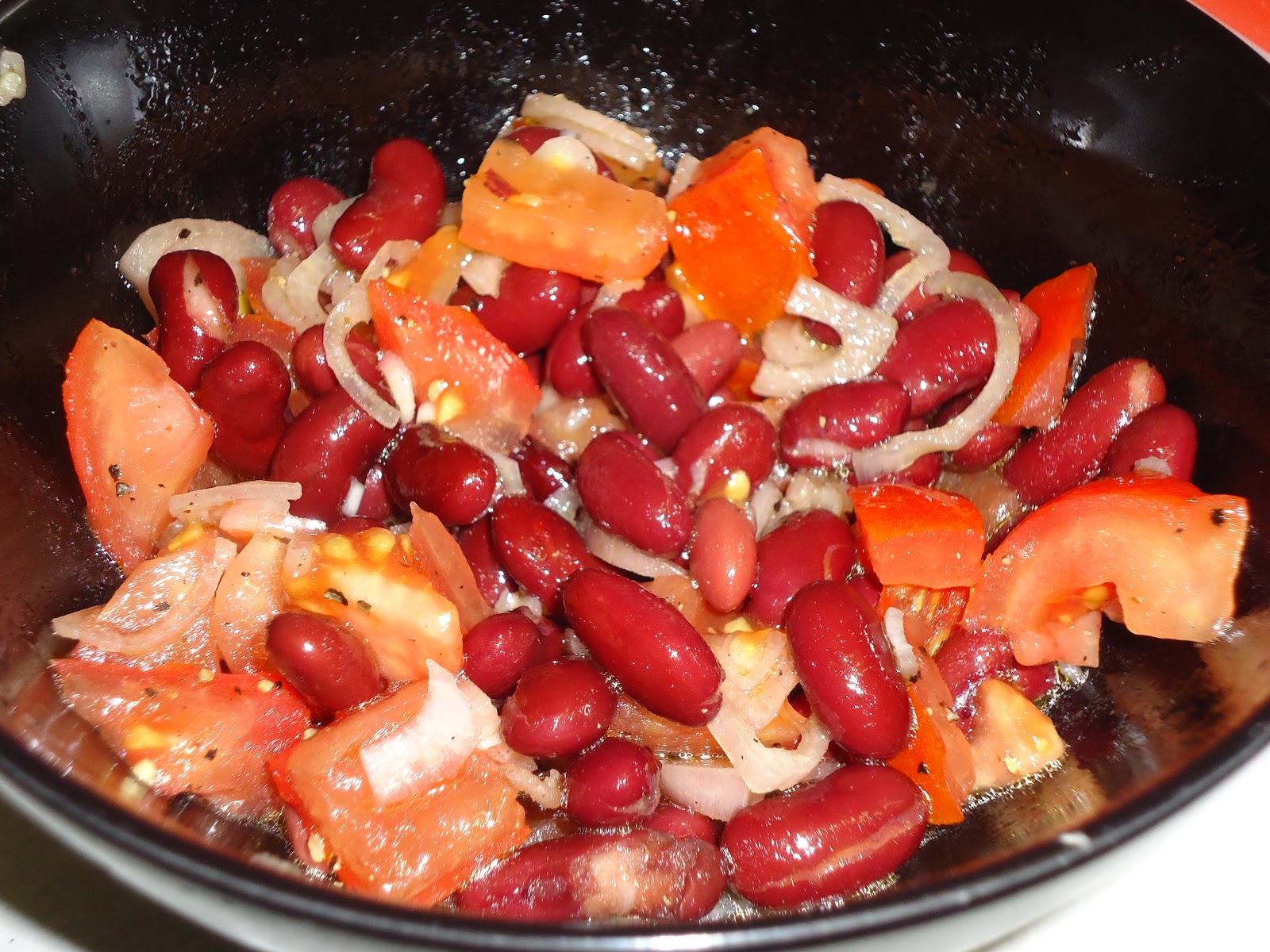 Minty heaven Tomato and kidney bean salsa