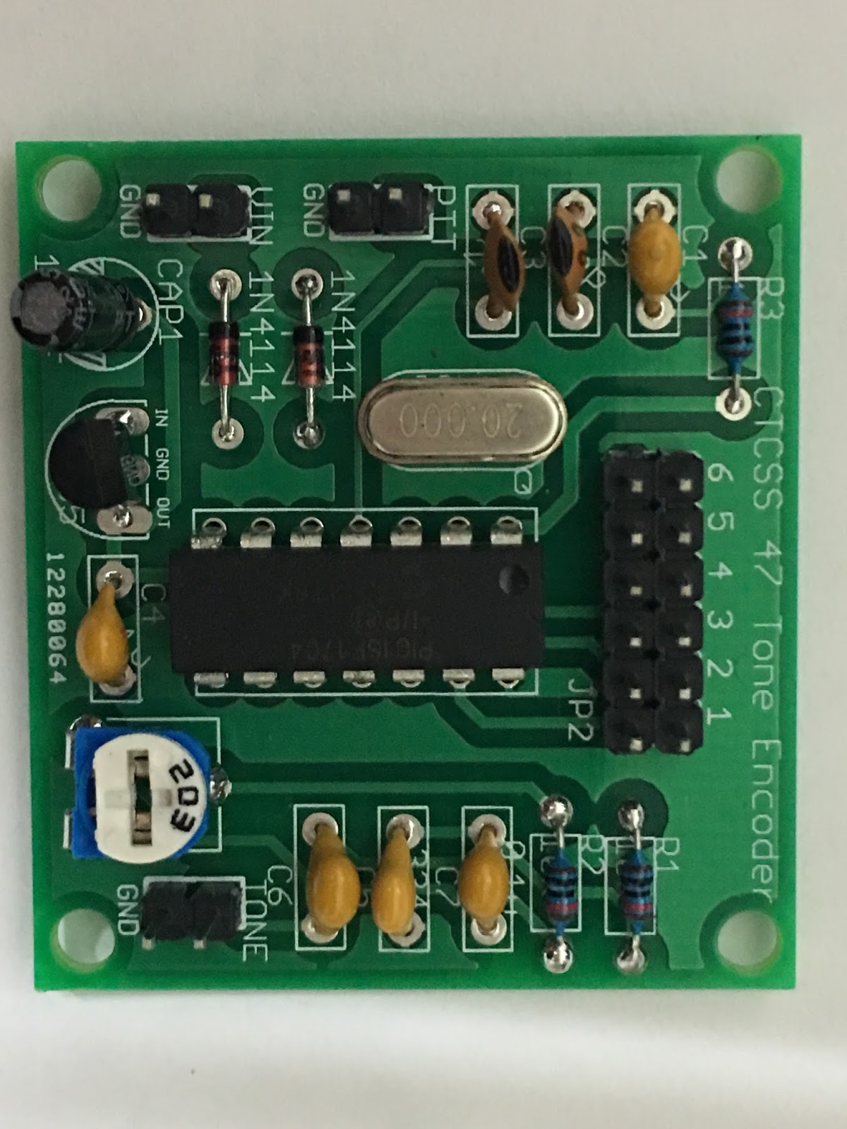 isp51: Programmable crystal controlled 47 tone CTCSS encoder kit