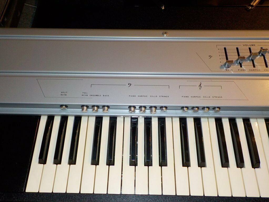 MATRIXSYNTH: HOHNER STRINGVOX - analog vintage string machine ...