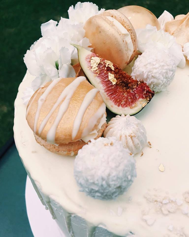 Q A Mk Dessert Works Wedding Cake Designer Sydney Nsw To The