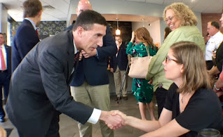 Congressman Kustoff meets Joann