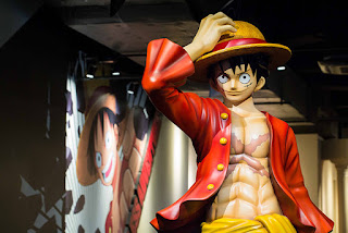 Zrób sobie zdjęcie z pozującym bohaterem One Piece