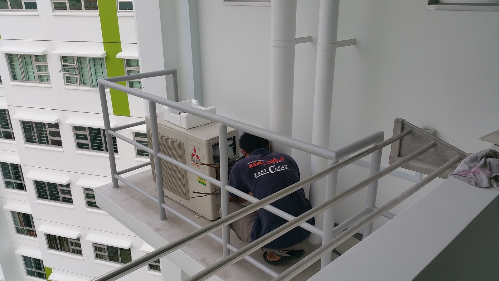 Guys! You all got DIY clean your aircon blower ? Page 140 www