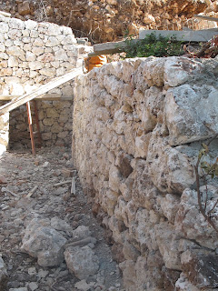 Itha108: Stone House under Construction