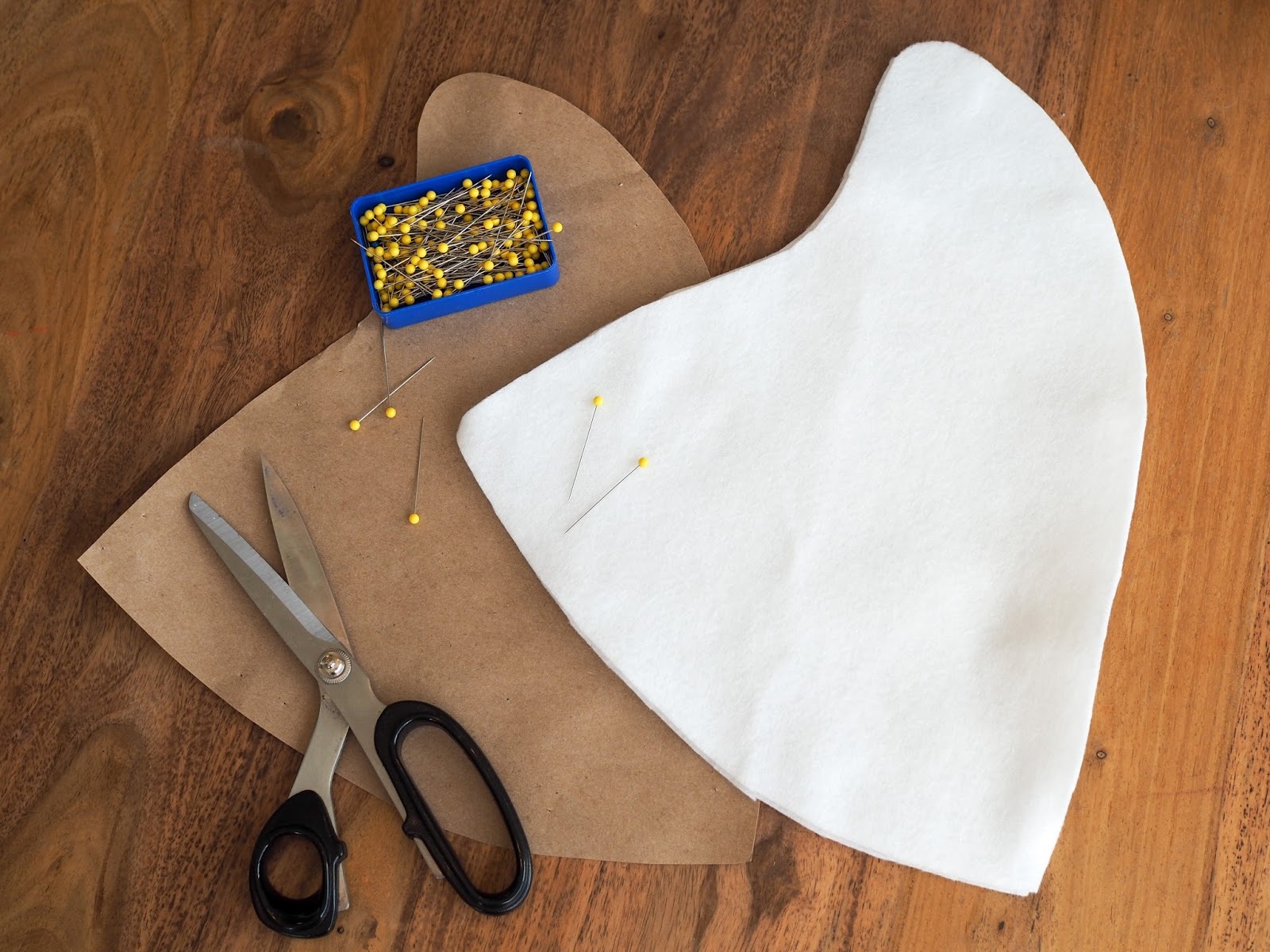 DIY Smurf Halloween Treat Bag