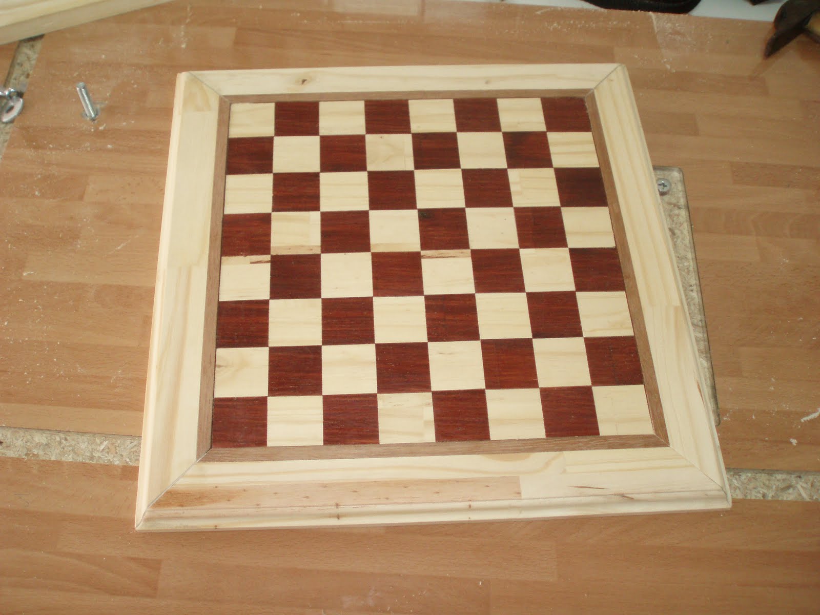 BRICO - CARPINTERIA: TABLERO DE AJEDREZ