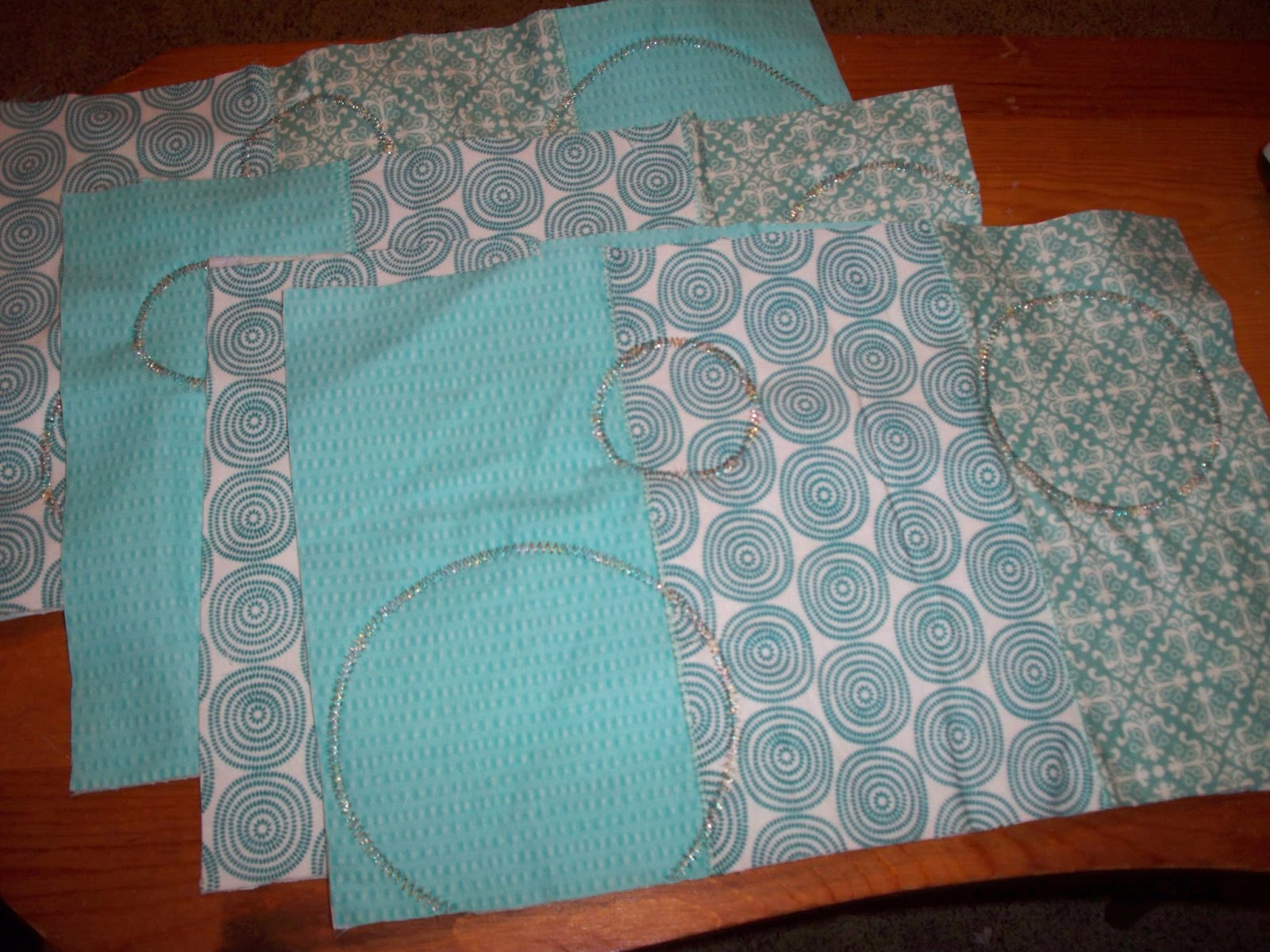 Ambering Along How to Sew Circles with your Sewing Machine without any