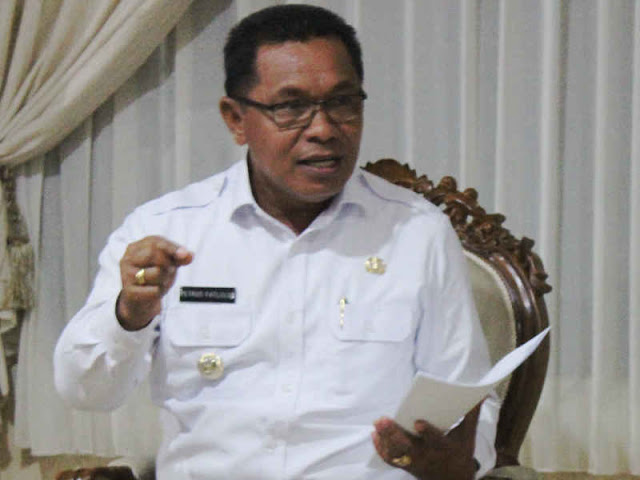 Petrus Fatlolon Ungkap Perjalanan Perubahan Nama MTB ke Kepulauan Tanimbar Petrus Fatlolon Ungkap Perjalanan Perubahan Nama MTB ke Kepulauan Tanimbar