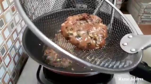 Resep Cara Membuat Burger Daging Sapi Krabby Patty Sendiri Enak Praktis