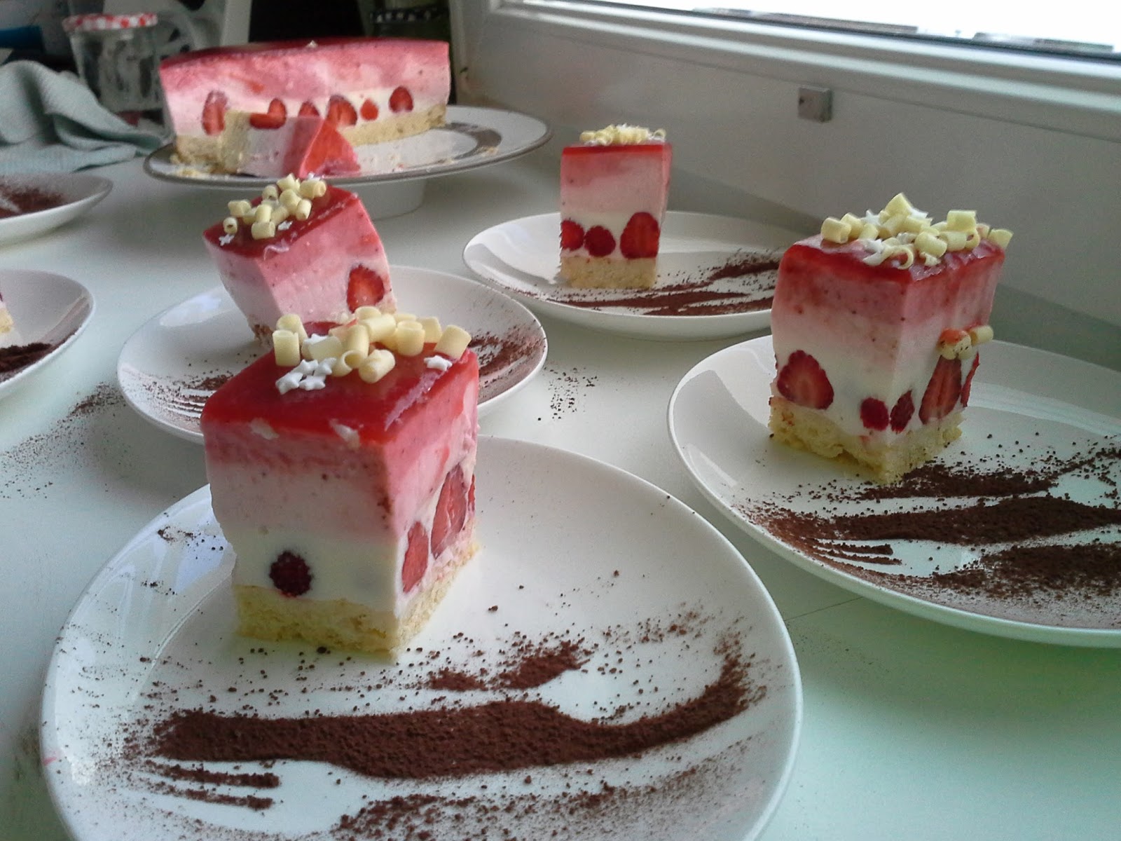Speise-Stärke: Erdbeer Holunderblüten Torte