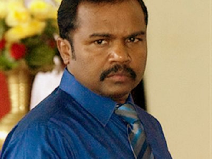 කරුණා අම්මාන්ගේ ඥාති දියණිය වලේ වැටී මියගිහාම අවසන් කටයුතු පන්සලෙන්