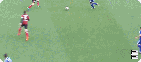 심판: 너도 나가라 다카하기 경고 누적 퇴장.gif | 인스티즈