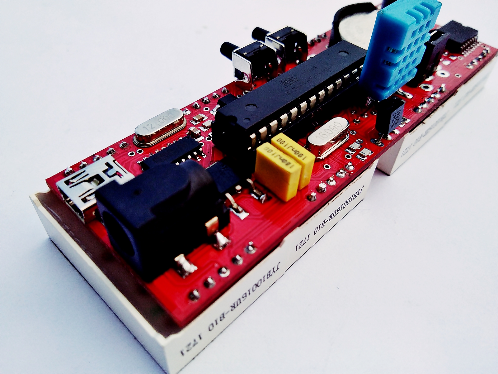 Dick b. Segment Arduino 4. Arduino with 4bit segment. 11 Segment Digital Clock.