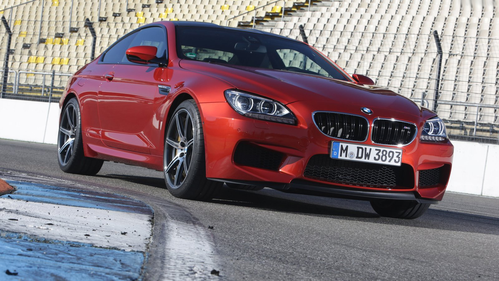 2014 BMW M6 Coupe Competition Package 4.4 V8 Twin Turbo 575 cv | CARWP