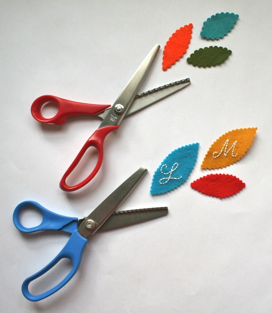 mmmcrafts: hey, Larissa, what do you use to cut felt (and fabric)?