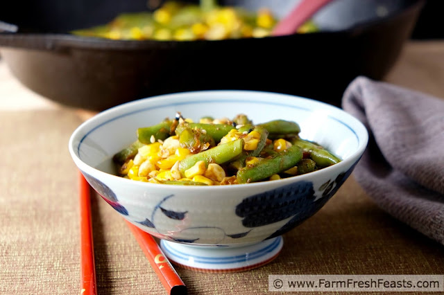 http://www.farmfreshfeasts.com/2015/08/spicy-korean-sauced-corn-green-bean.html