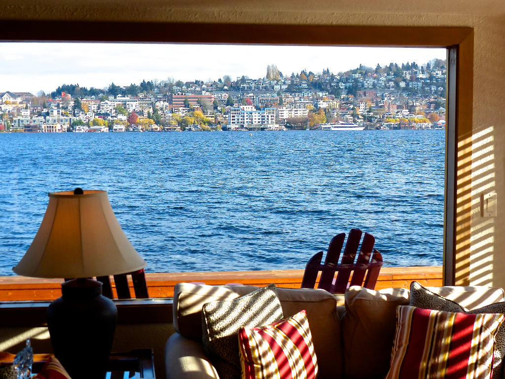 Floating Home Sleepless In Seattle SSA