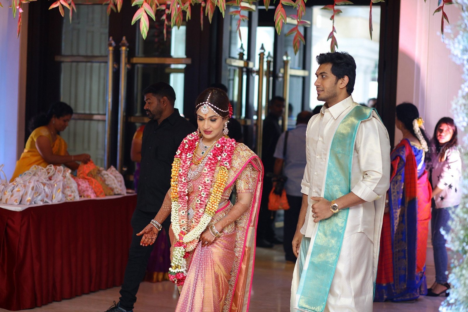 Soundarya Rajinikanth and Vishagans Wedding Reception  South India  Fashion  Indian wedding dress Wedding dress men Half saree designs