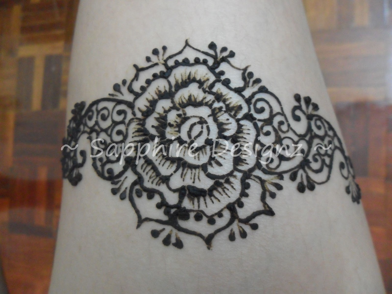 Sapphire Designz Rose Garters