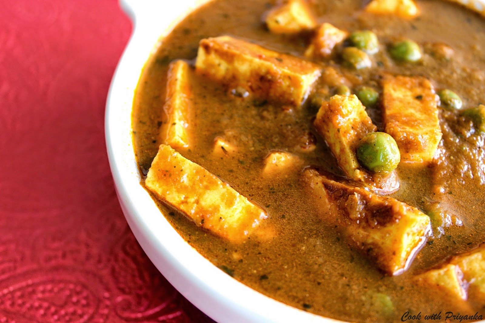 http://cookwithpriyankavarma.blogspot.co.uk/2014/05/matar-paneer-cottage-cheese-with-peas.html