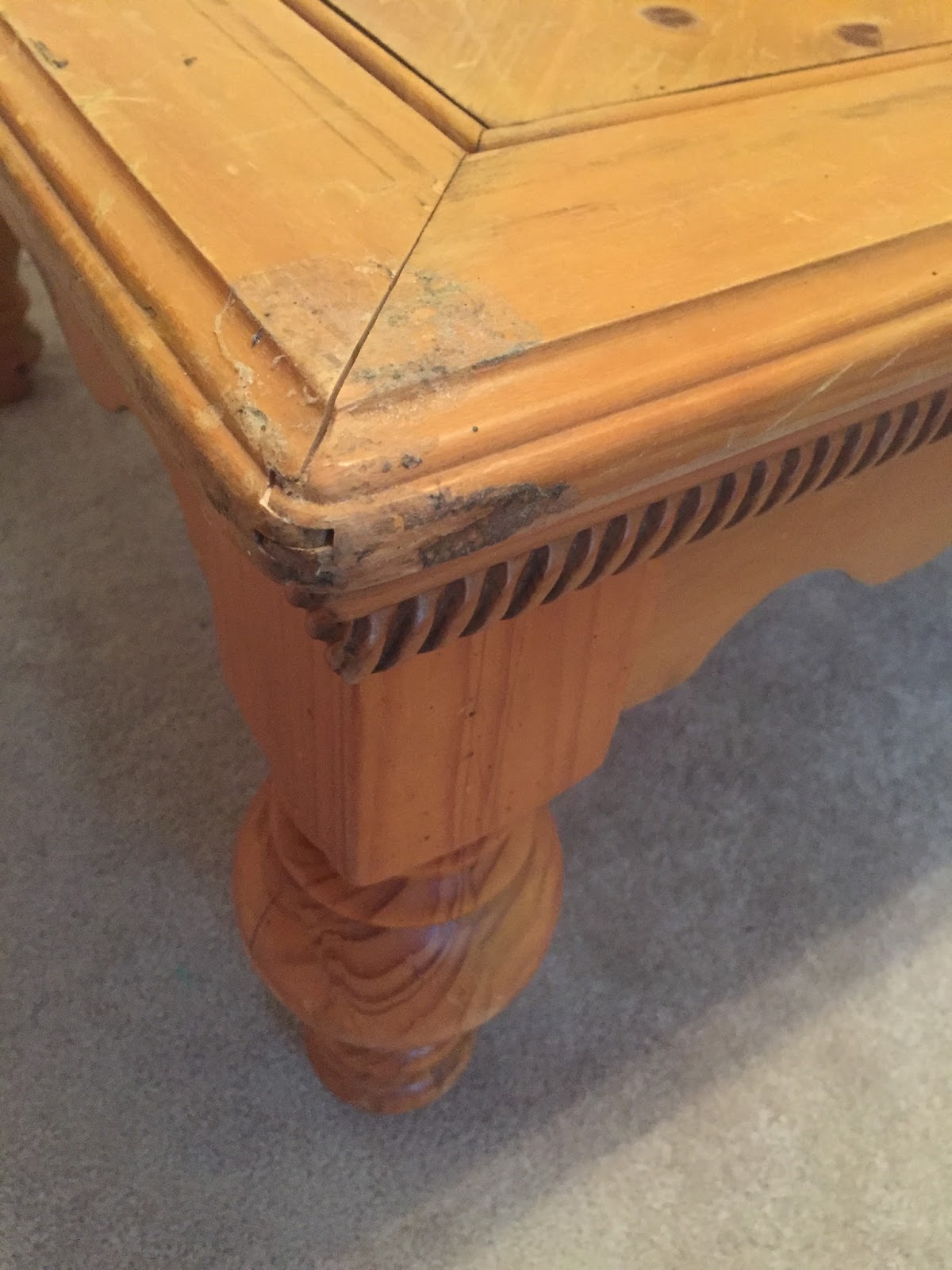 Drew Danielle Design 2 Ways to Repurpose your Coffee Table