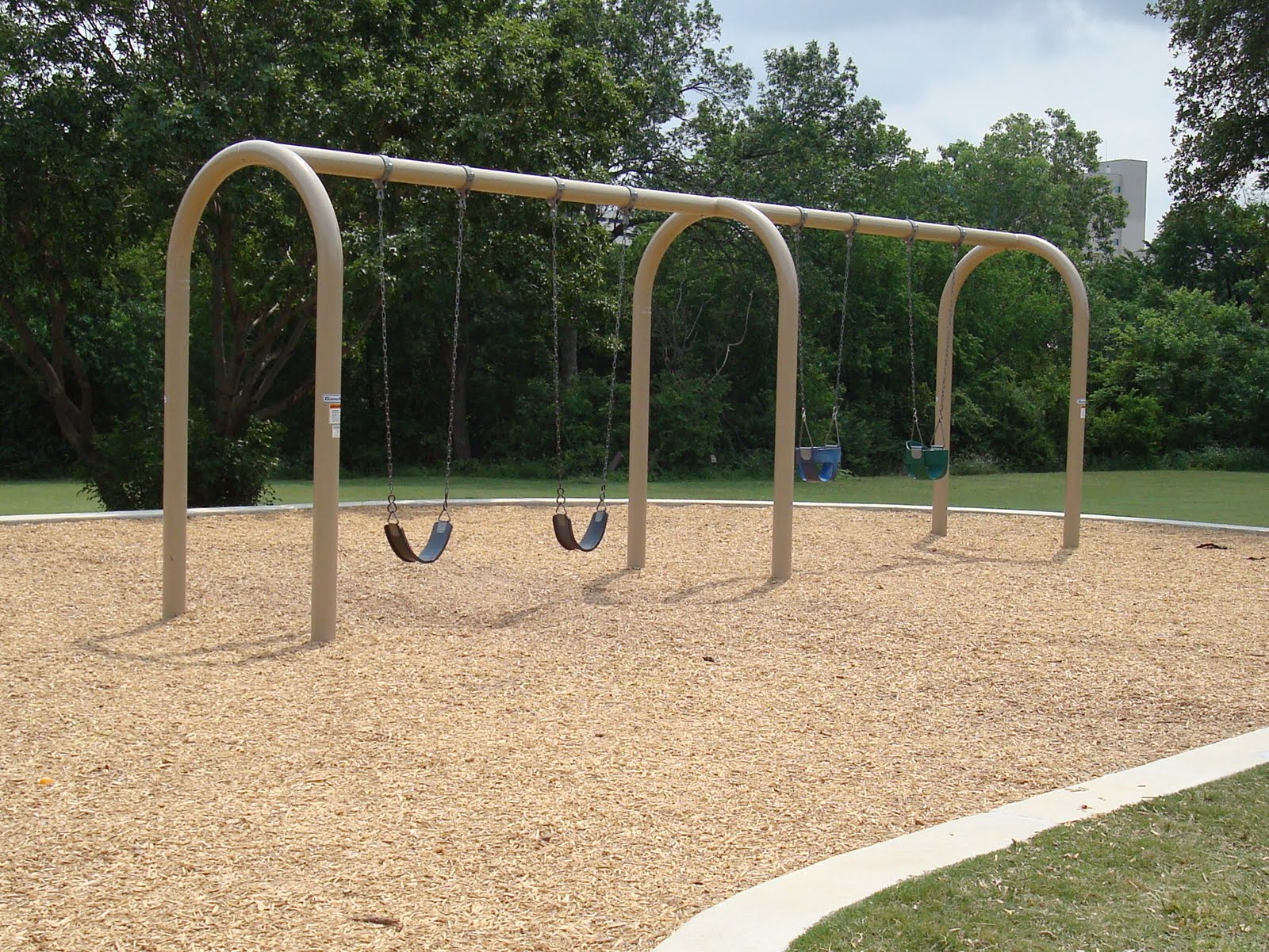 DFW Parks & Playgrounds Newby Park