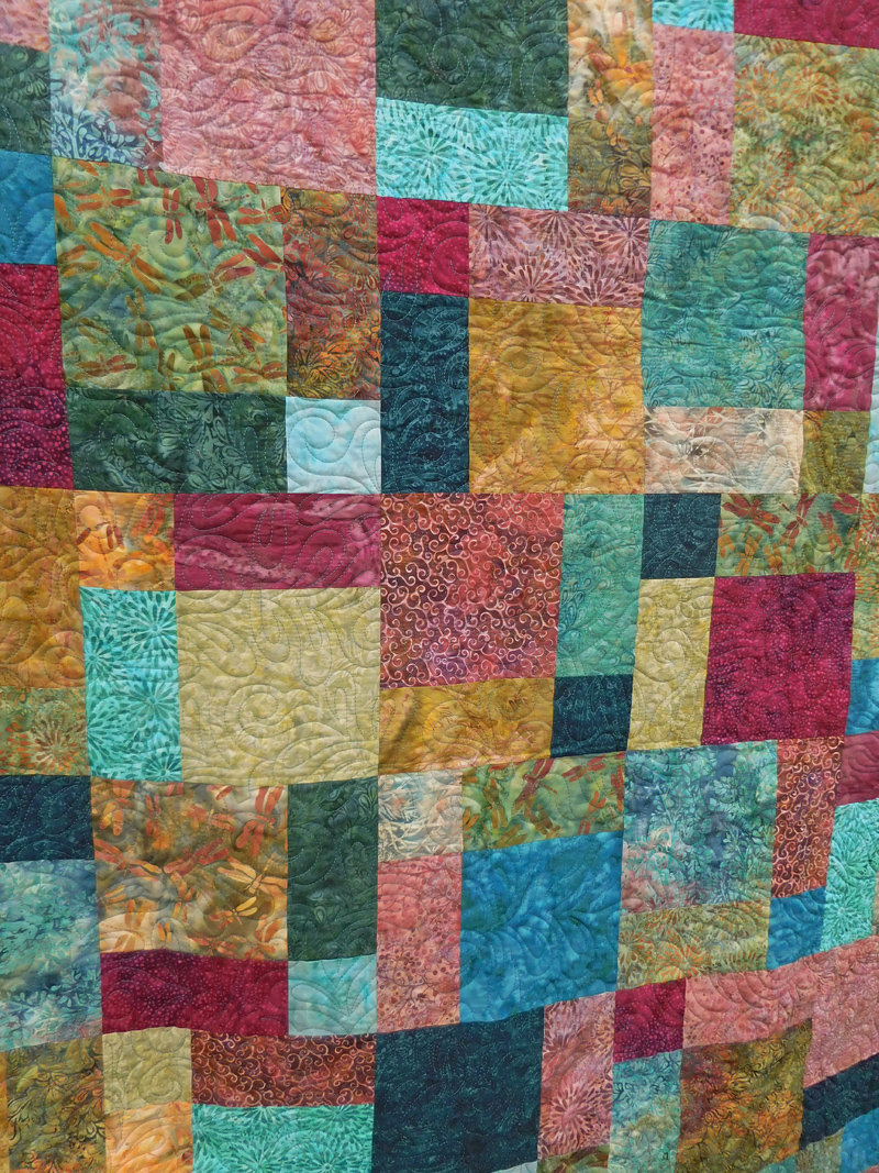 Vicki's Crafts and Quilting: My quilt is 'getting away' with Island Batik!