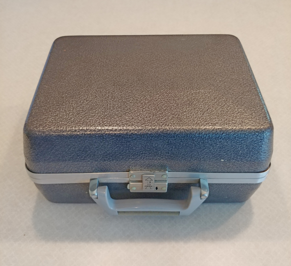 vintage carrying case