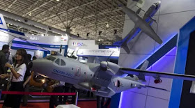 https://3.bp.blogspot.com/-Hf-nvRhpivE/XJpH8q0MQmI/AAAAAAAAL20/JdPzBEbfRUo4XrOP2p9C5loF-kJQBAqNQCLcBGAs/s1600/pt-di-menawarkan-pesawat-cn235-gunship-dalam-langkawi-international-maritime-and-aerospace-exhibition-lima-2019-di-malaysia.-antara.jpg