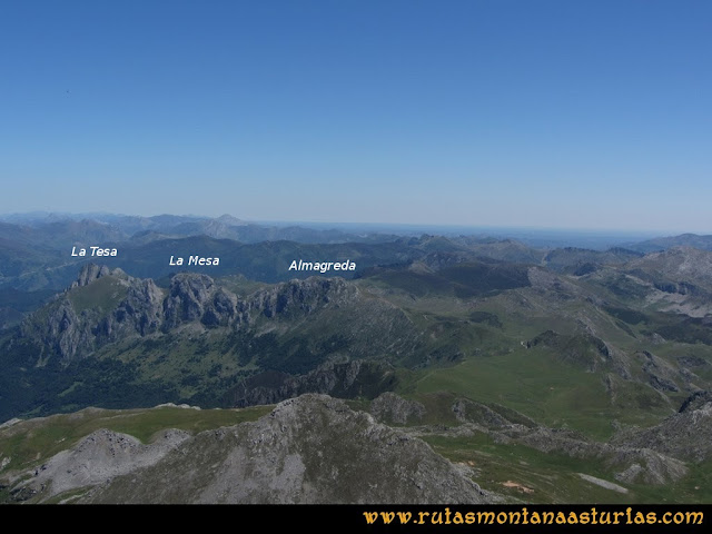 Ruta Tuiza de Arriba-Peña Ubiña: Vista del Puerto de la Cubilla