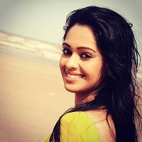 Mugdha Chaphekar Biodata, Movies, Net-worth, Age, New Movies, Affairs