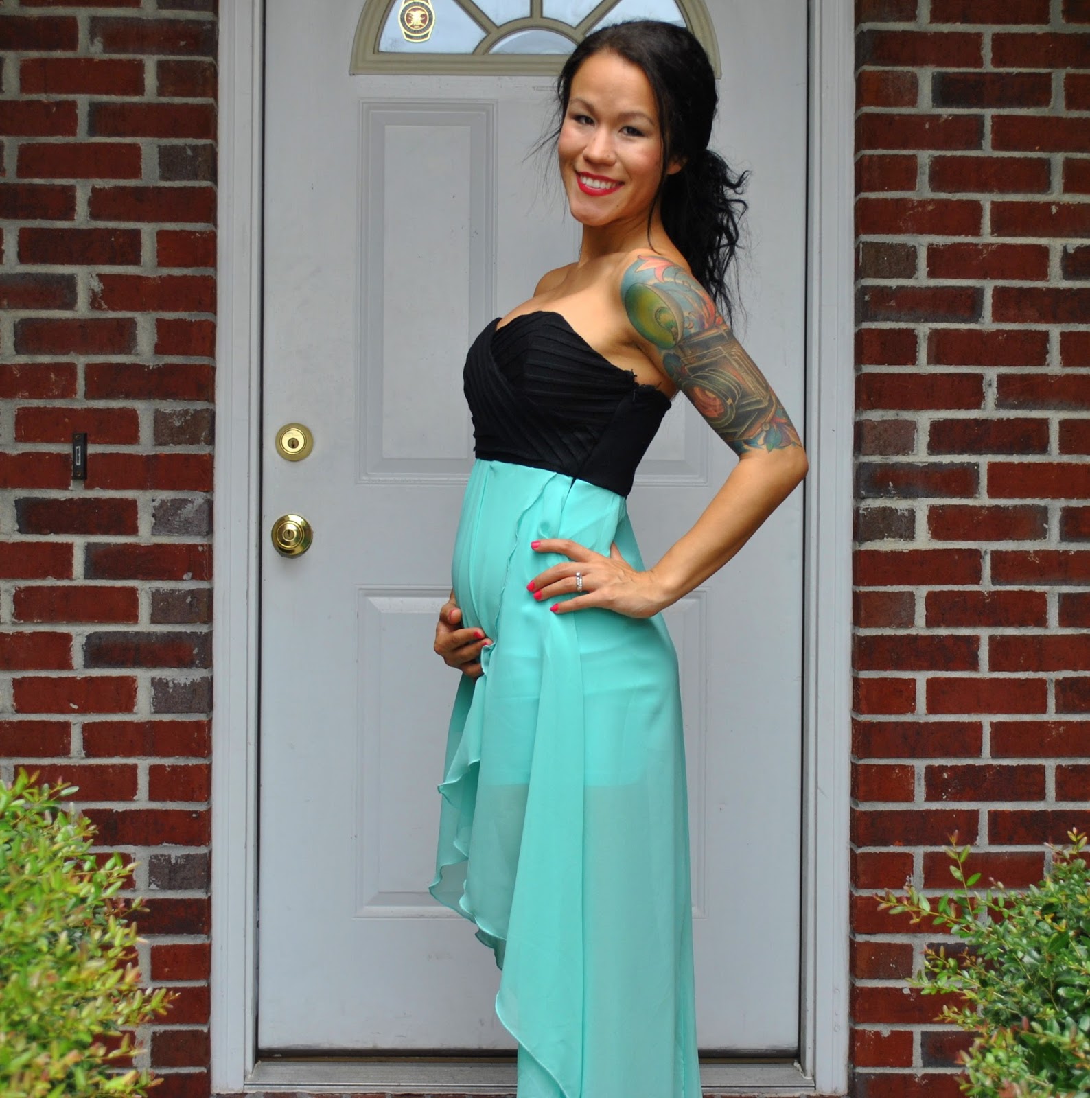 Diary Of A Fit Mommy Styling Your Baby Bump 20 Ways To Dress Your Bump