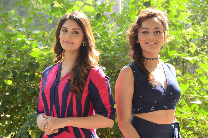 Surbhi at Okka Kshanam Movie Teaser Launch