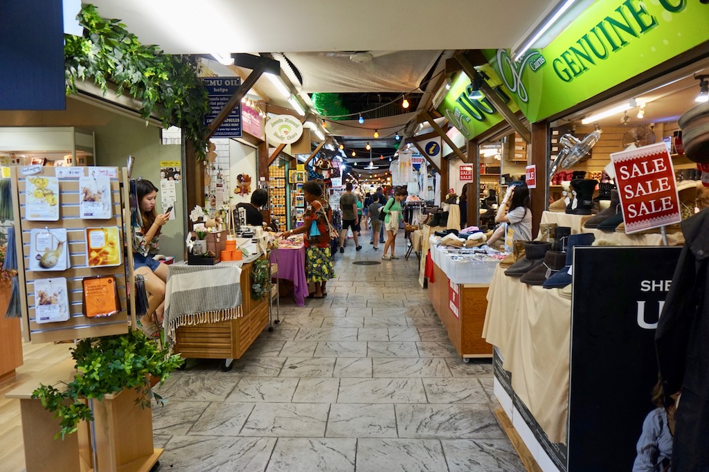 TBJ TRAVELS CAIRNS, AUSTRALIA 6 Palm Cove Side Trip + Shopping In Cairns + Australia Hauls