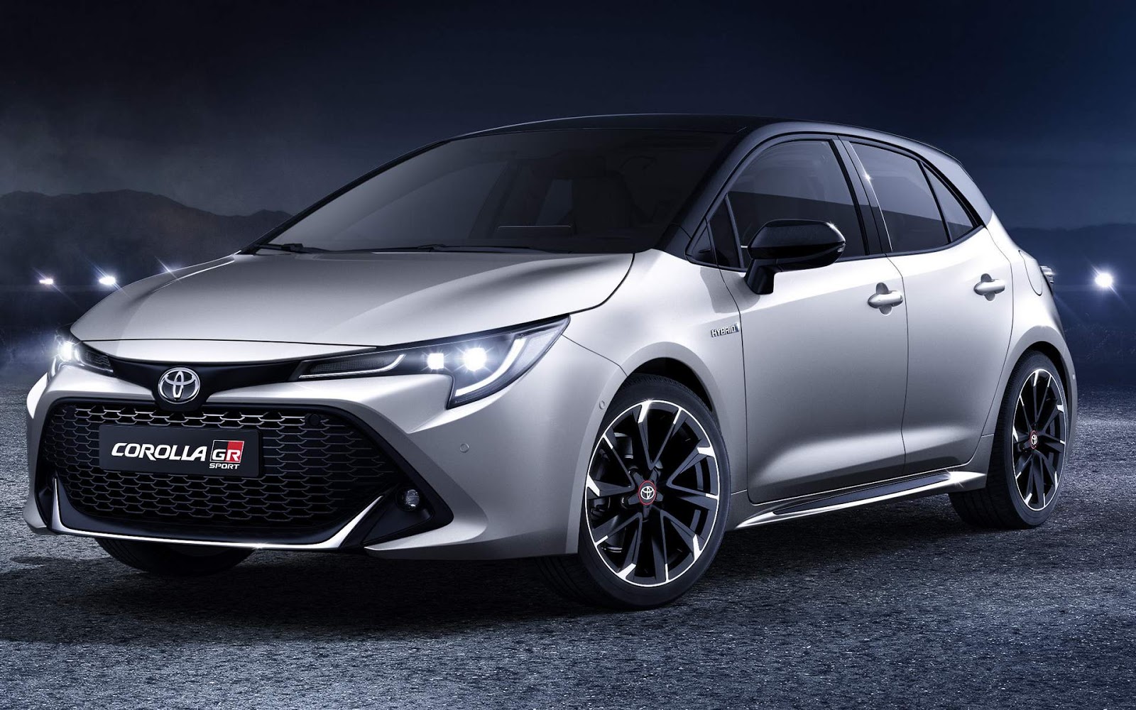 Novo Toyota Corolla ganha versões esportiva e aventureira