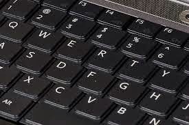 Mengatasi Tombol Keyboard yang Berubah Jadi Angka - ekotriyanto.com