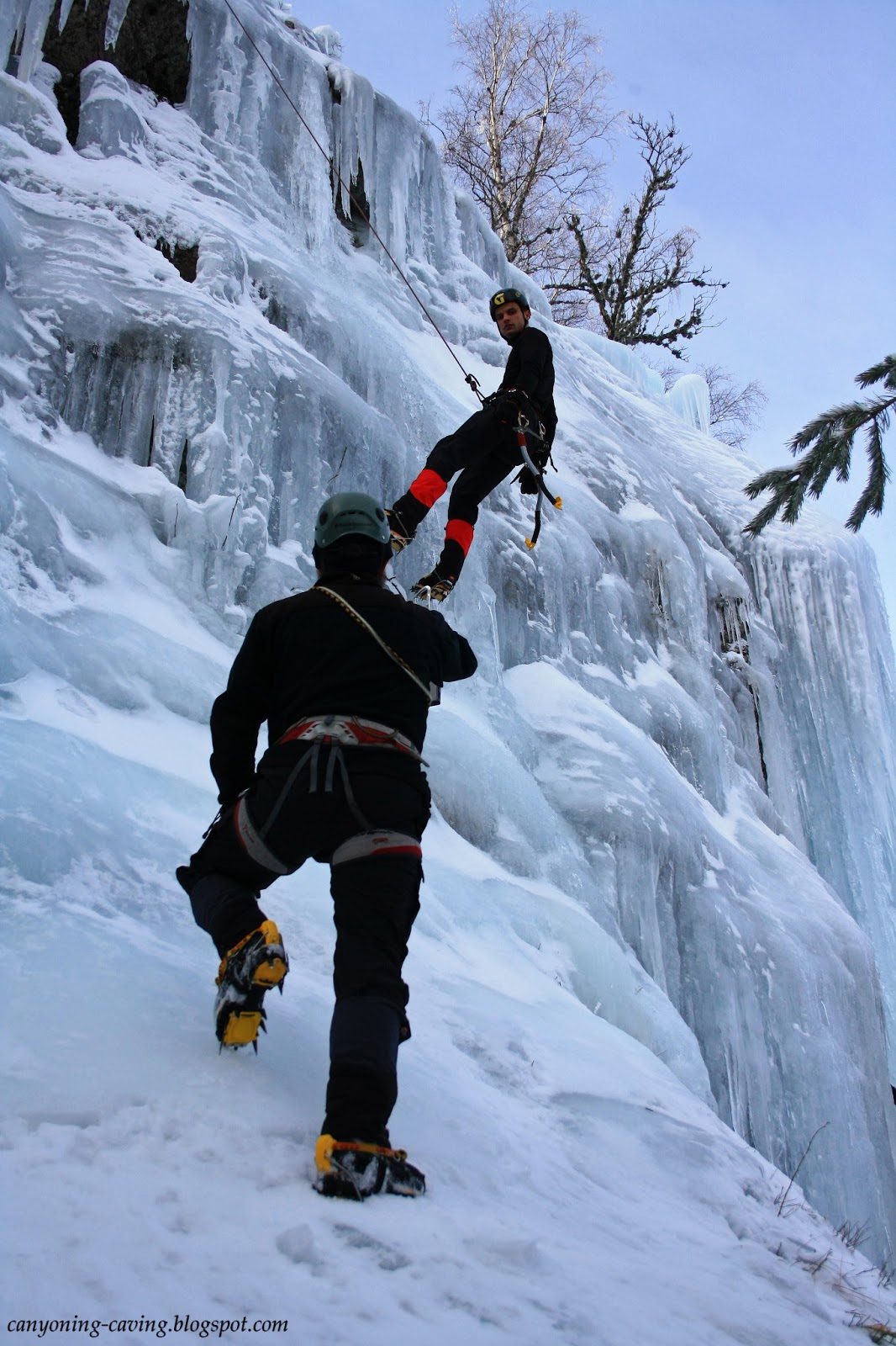 Canyoning Caving Λαϊλιάς ice climbing