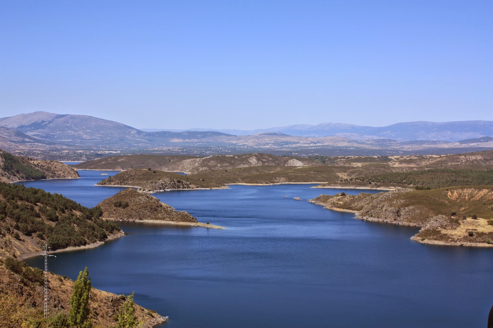 ruta en Moto por el Atazar y Patones