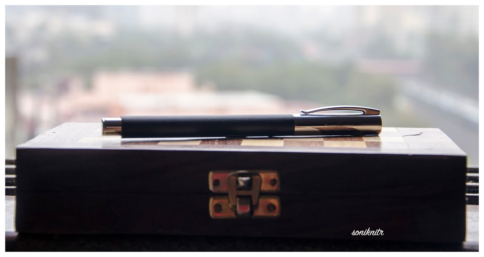 Pen Review: Faber-Castell Ambition Pearwood - The Well-Appointed Desk