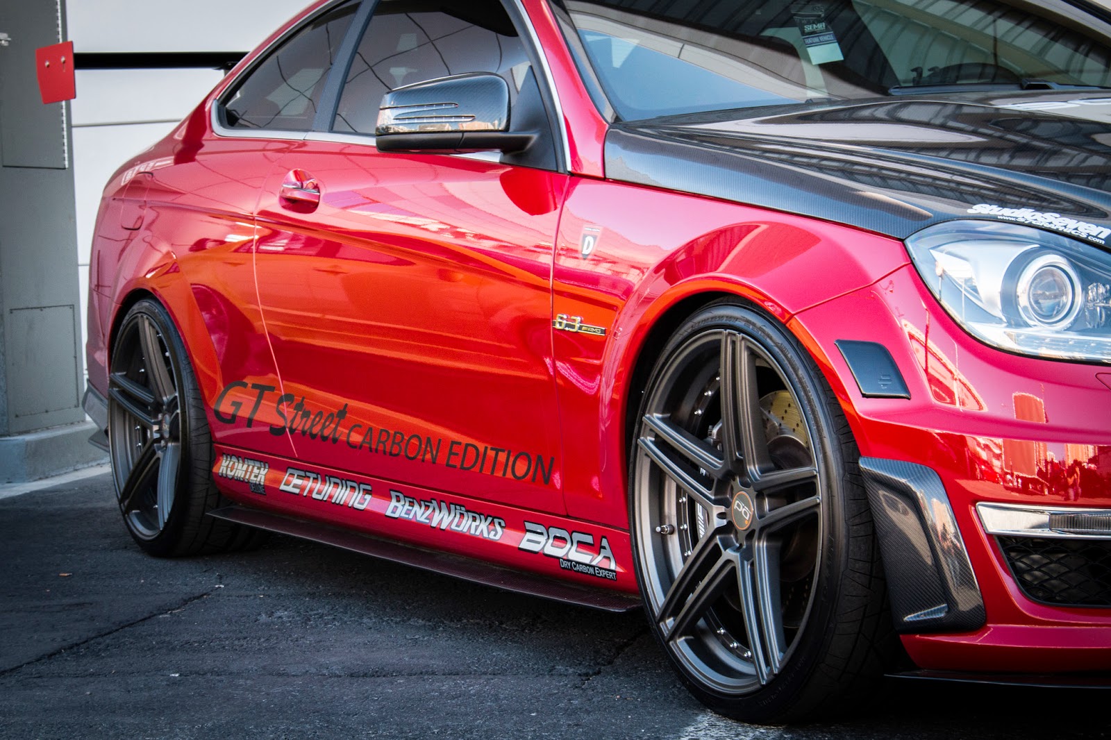 2014 Mercedes with 20 Inch BD-6 Wheels in Full Matte Graphite - Blaque Diamond Wheels
