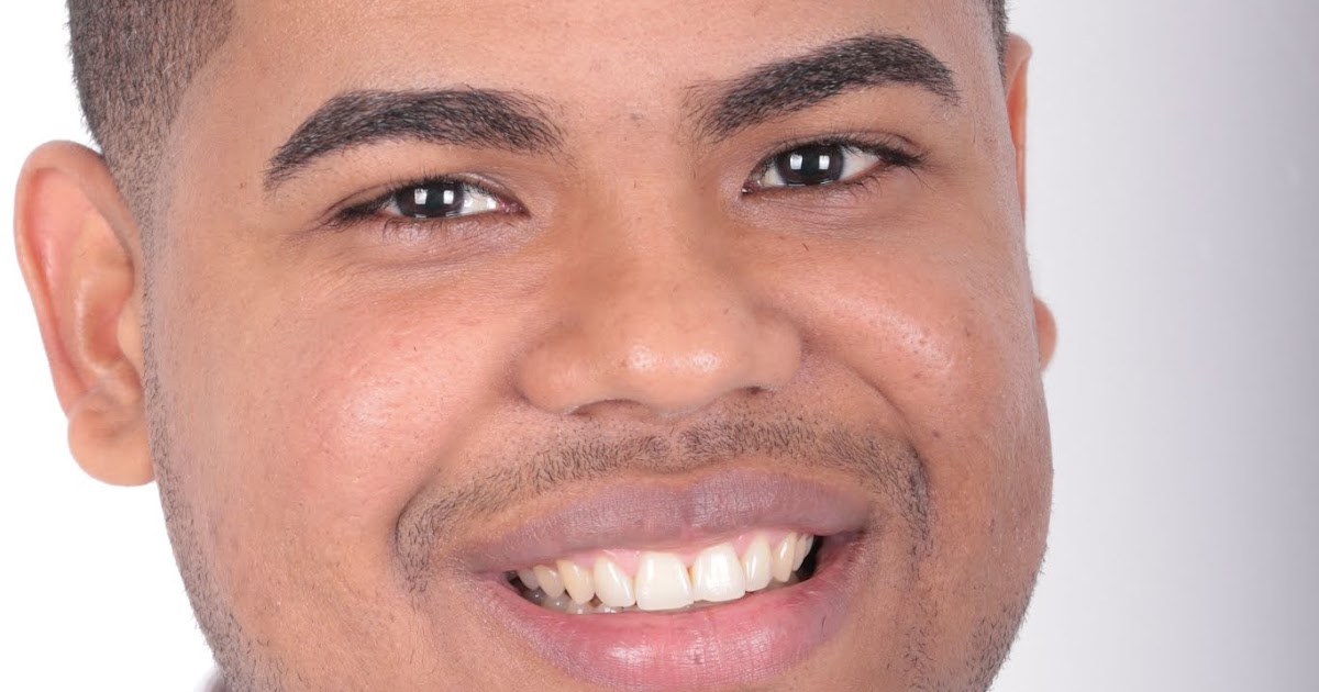 A LA MEMORIA DE RAMÓN OVIEDO