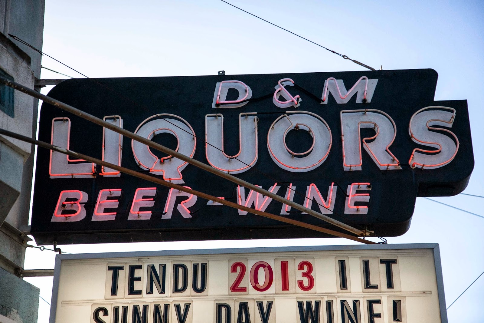 San Francisco Neon Project D&M Liquors
