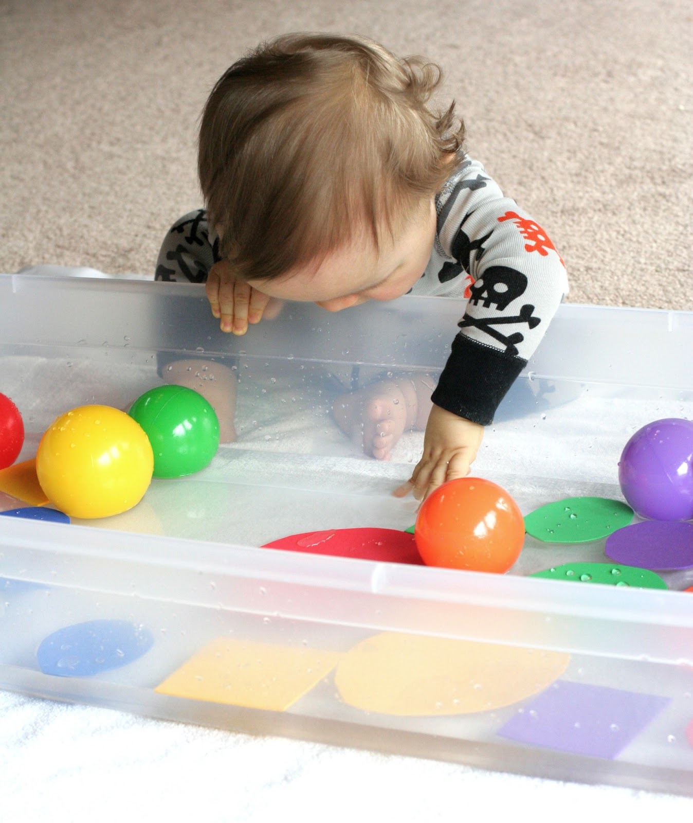 Baby Play Exploring Float