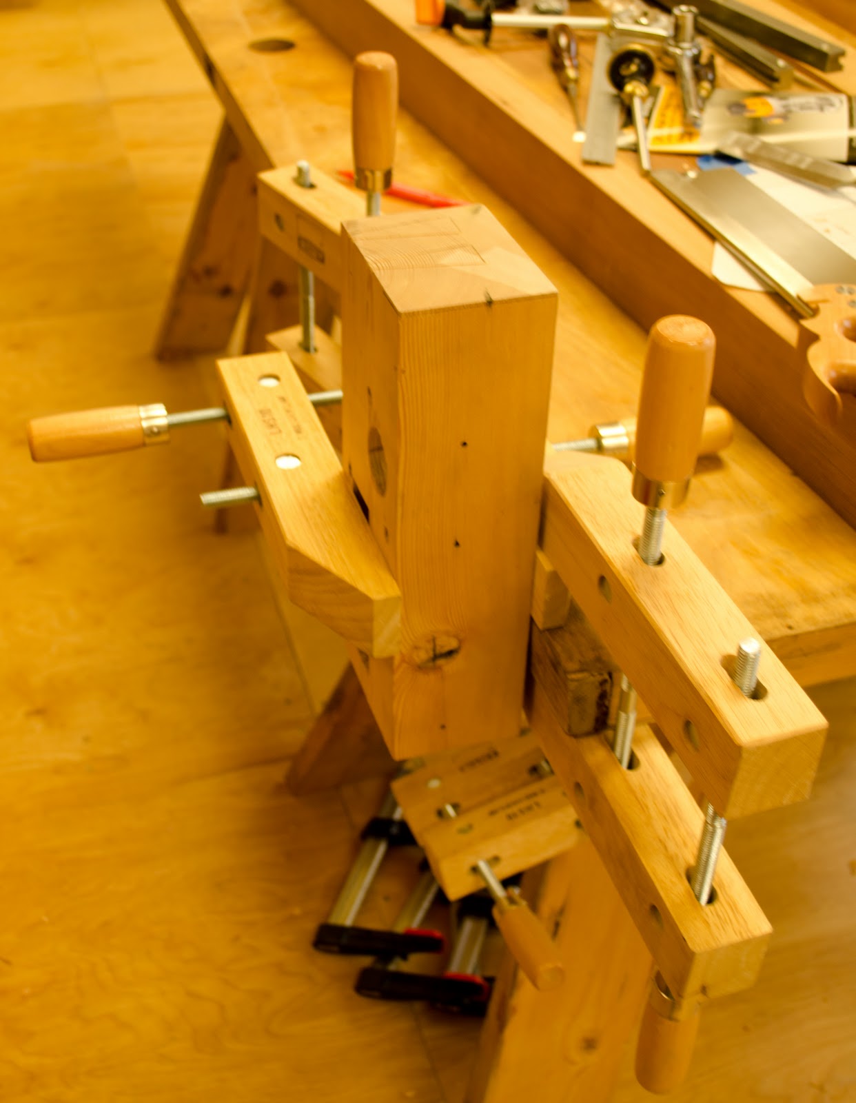 woodworking bench end vise