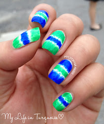 nail gradient turquoise