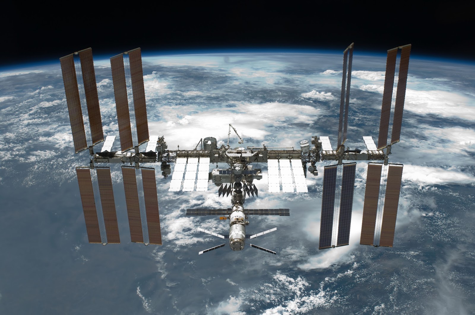 ROL Science Divulgación científica Estación Espacial Internacional (ISS)